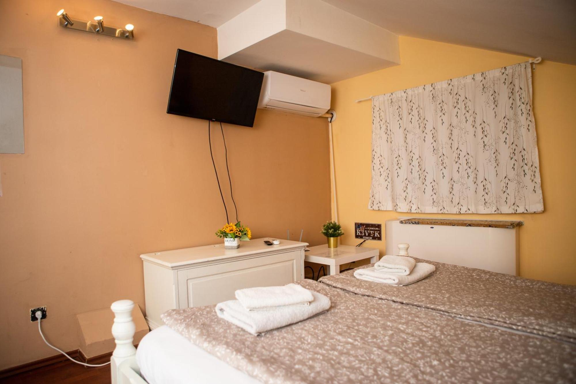Hostel Iris Belgrade Extérieur photo