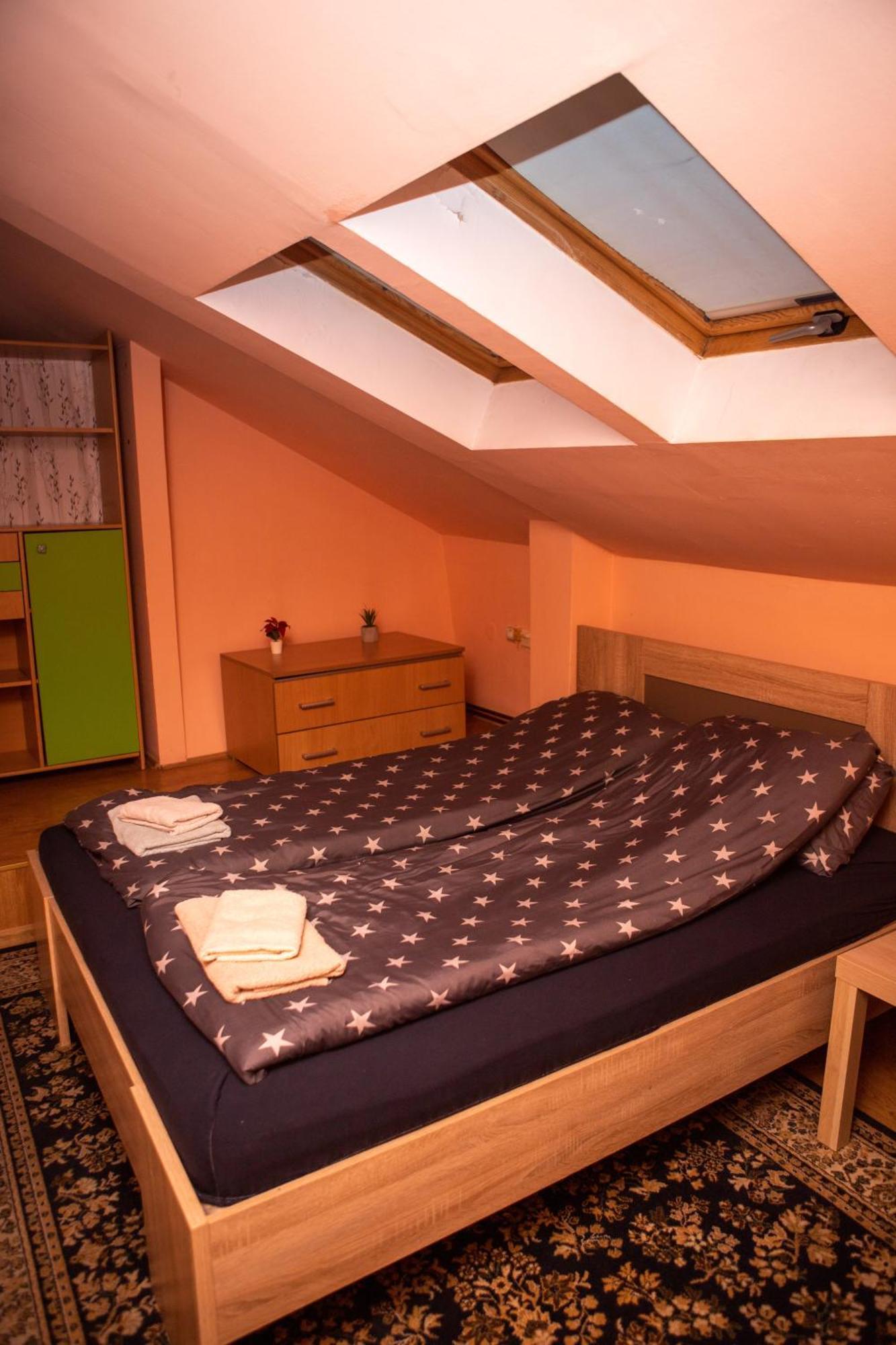 Hostel Iris Belgrade Extérieur photo